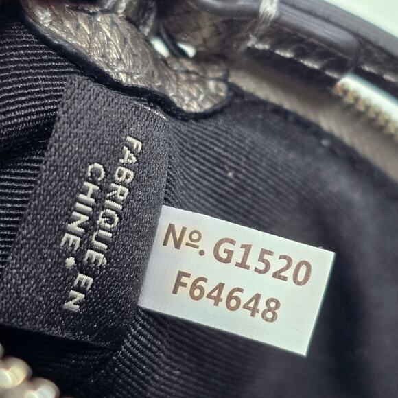 Coach Turnlock Bow Corner Zip Wristlet Gunmetal Silver Patent Leather - Picture 11 of 11